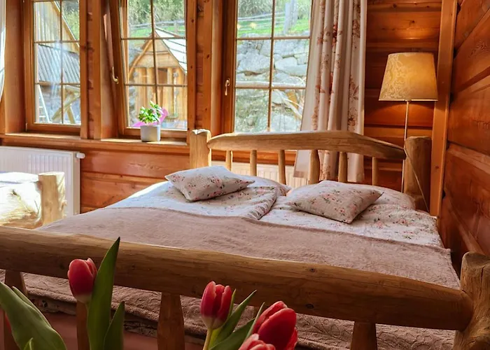 Gazdowka Sniadania Wanna Termalna ホームステイ シクラルスカ・ポレンバ