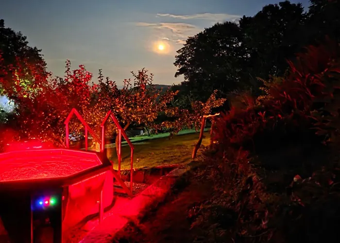 Gazdowka Sniadania Wanna Termalna ホームステイ