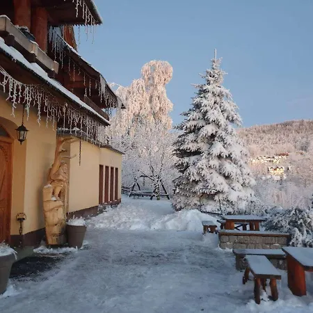 Willa Gazdowka Noclegi Szklarska Poreba Sniadania Wanna Termalna Rum i privatbostad Szklarska Poręba