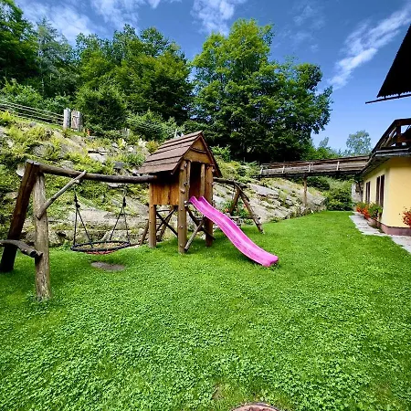 Willa Gazdówka kameralny nocleg ze śniadaniem Szklarska Poręba Quarto em Acomodações Particulares *