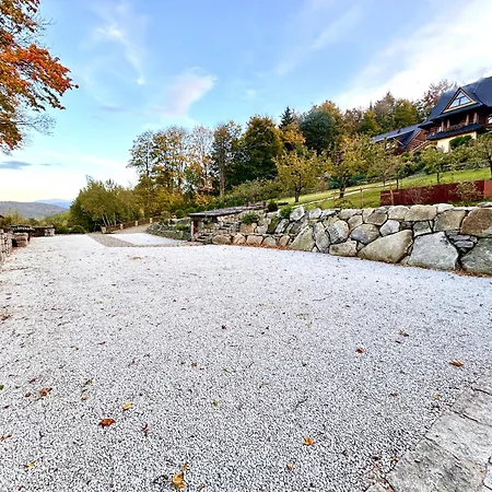 Willa Gazdowka Noclegi Szklarska Poreba Sniadania Wanna Termalna * שצ'קלארסקה פוראובה