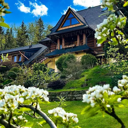 Willa Gazdowka Noclegi Szklarska Poreba Sniadania Wanna Termalna שצ'קלארסקה פוראובה