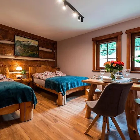 Willa Gazdowka Noclegi Szklarska Poreba Sniadania Wanna Termalna Rum i privatbostad Szklarska Poręba