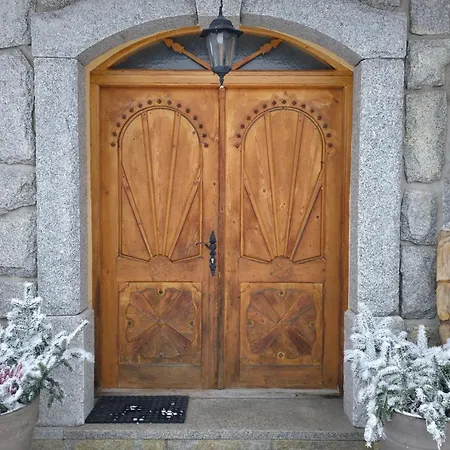 Willa Gazdówka kameralny nocleg ze śniadaniem Szklarska Poręba Quarto em Acomodações Particulares *