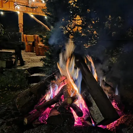 Rum i privatbostad Willa Gazdowka Noclegi Szklarska Poreba Sniadania Wanna Termalna